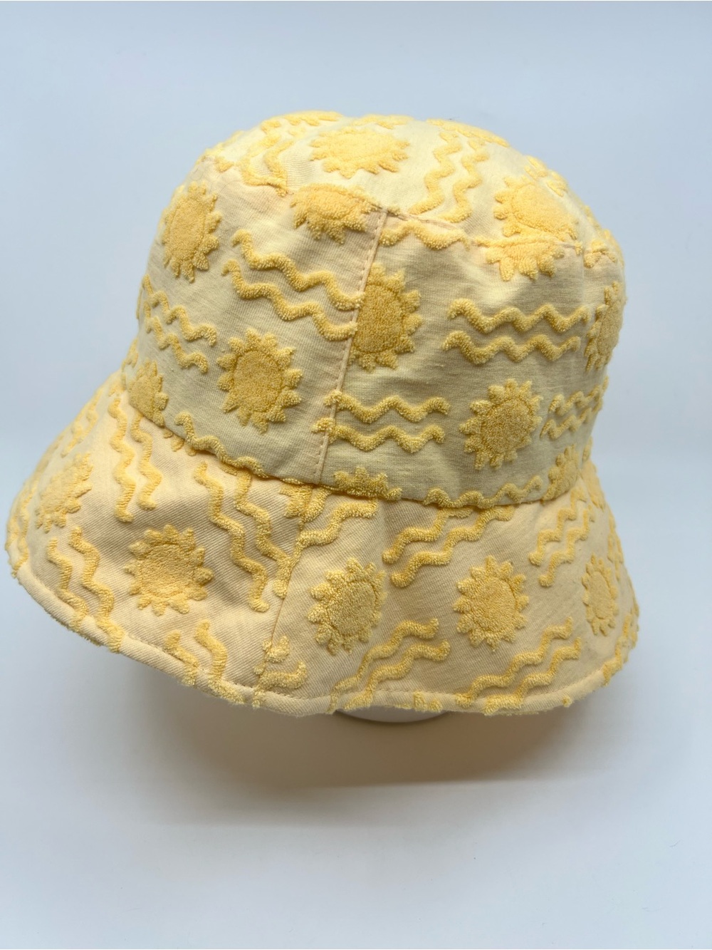 Lack of Color Wave Yellow Bucket Hat in Summer of Fun Sz L//XL